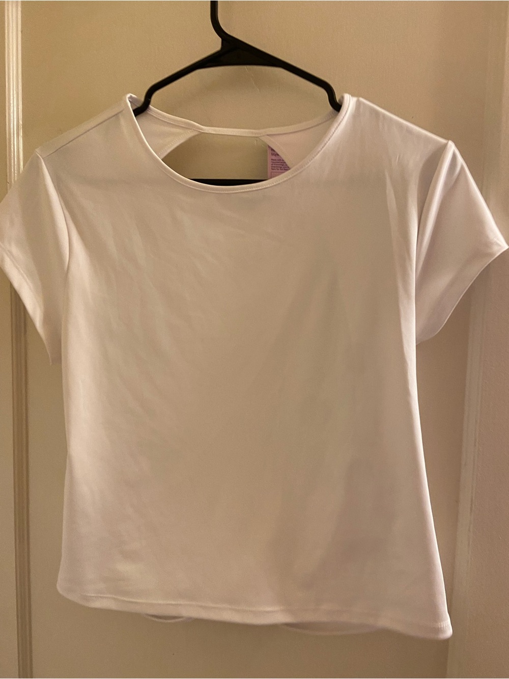 wild fable White Short Sleeve Crewneck Tee